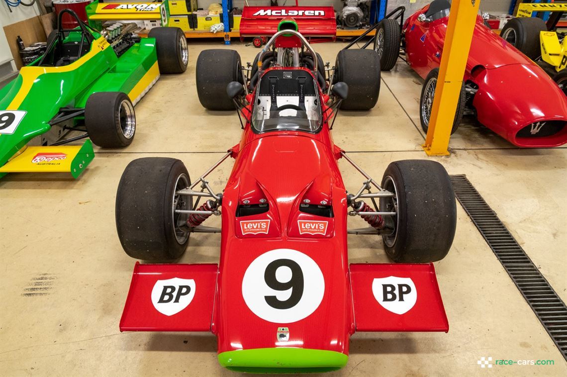 1969-mclaren-m10b-f5000