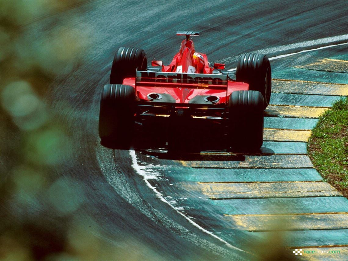 Michael Schumacher en route to victory at the 2000 Brazilian Grand Prix. ©Sutton Motorsport Images