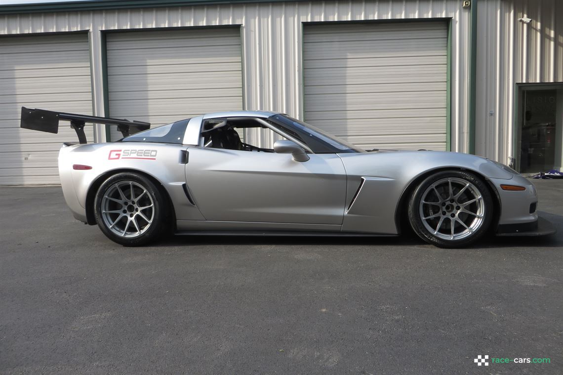 c6-corvette-race-car