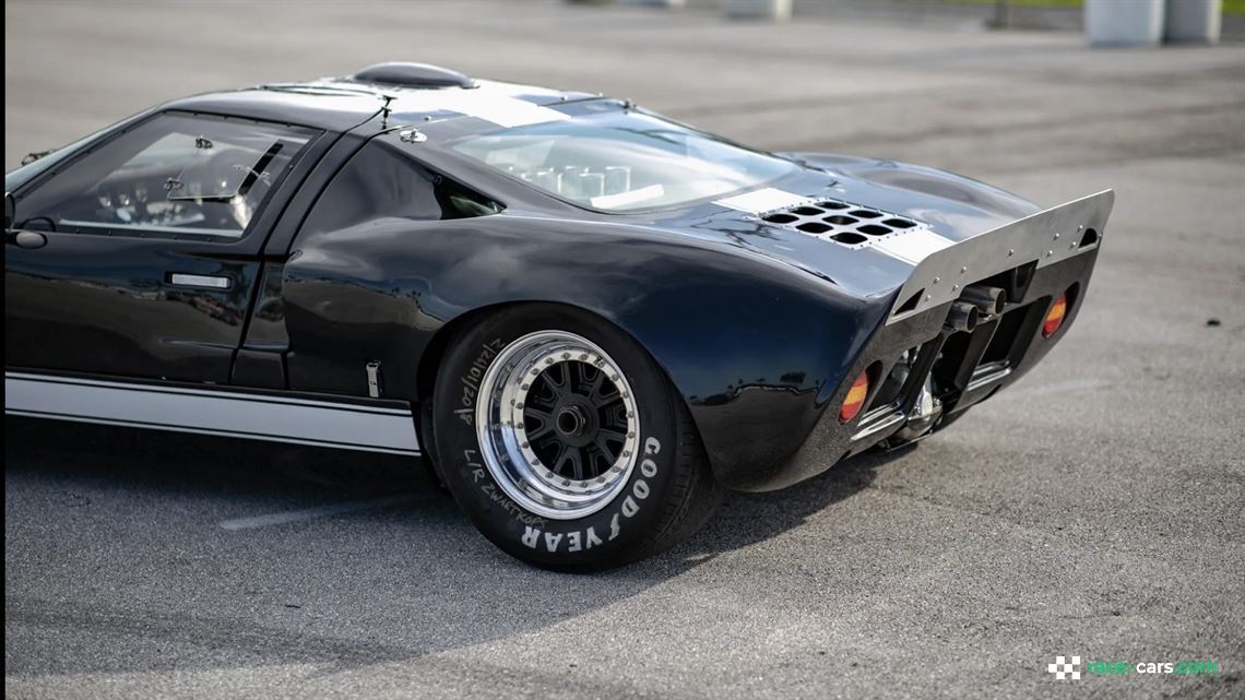 ford-bailey-gt40-race-car