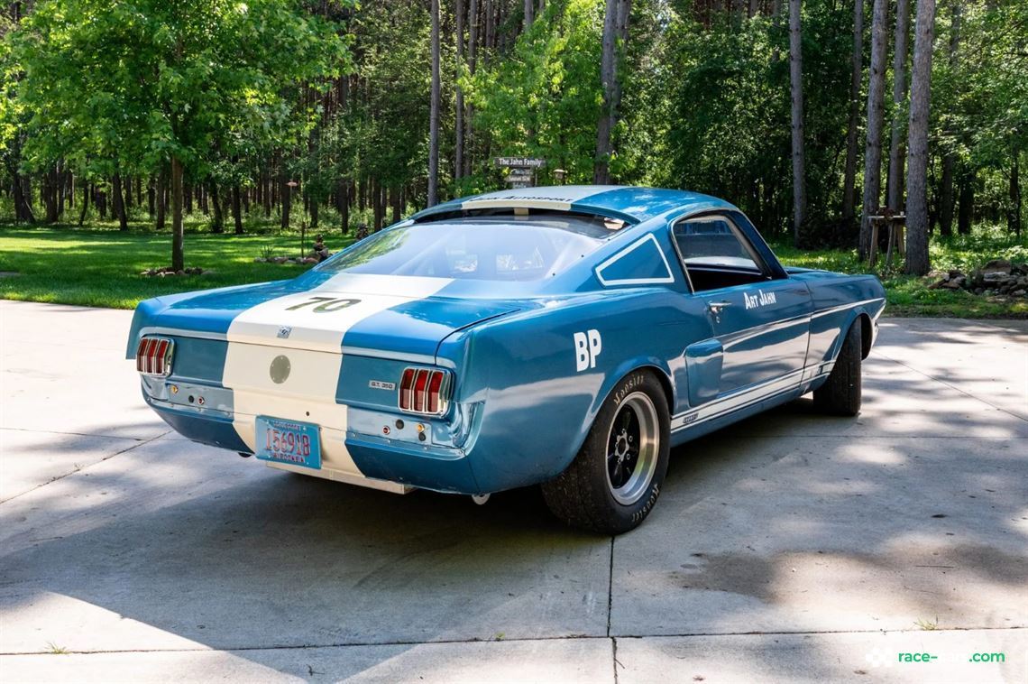 1965-ford-mustang-fastback-hi-spec-racecar