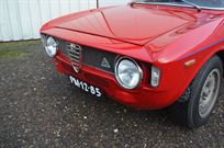 1967-alfa-romeo-gt-junior-in-gta-looks-with-2