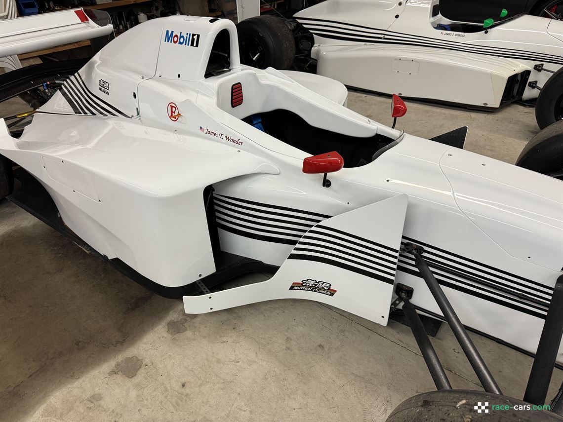 lola-b9951-hu07-formula-nippon-formula-3000