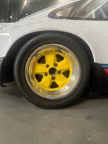 jwe-porsche-911-sc-track-car