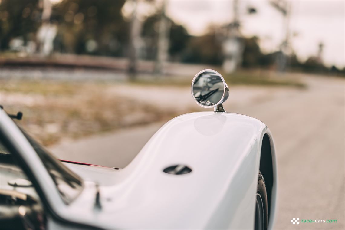 porsche-906-carrera-6